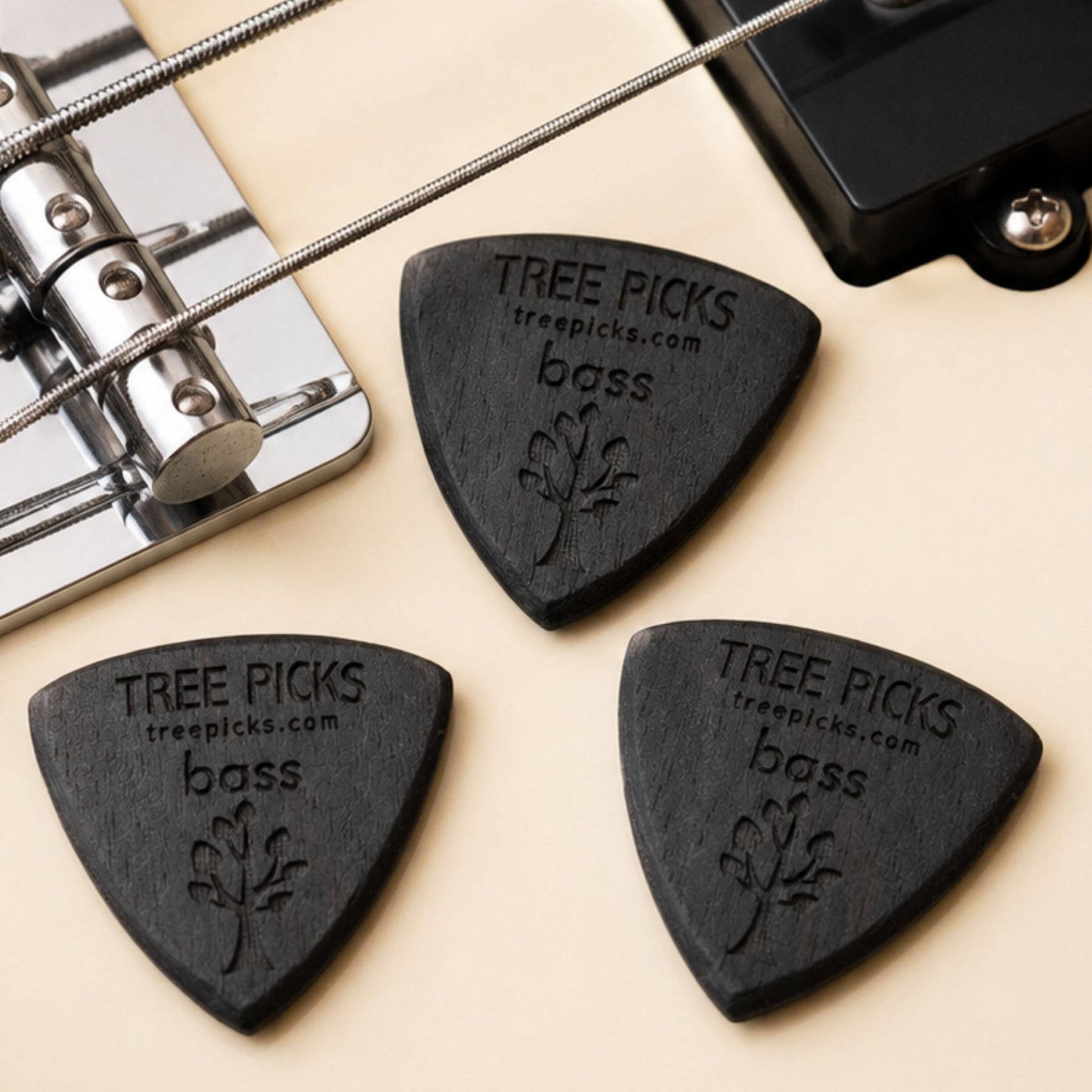 Tree Picks Bass